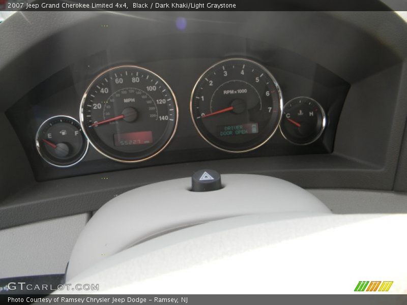 Black / Dark Khaki/Light Graystone 2007 Jeep Grand Cherokee Limited 4x4