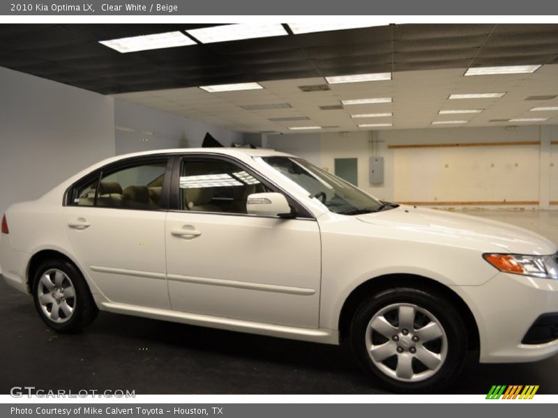Clear White / Beige 2010 Kia Optima LX