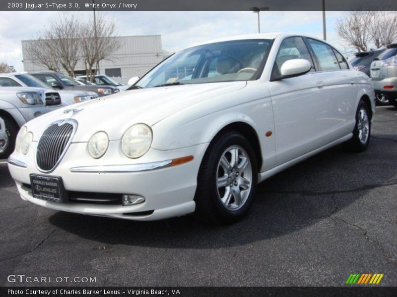 White Onyx / Ivory 2003 Jaguar S-Type 3.0
