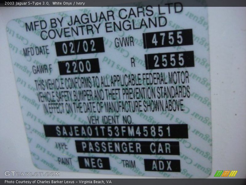 White Onyx / Ivory 2003 Jaguar S-Type 3.0