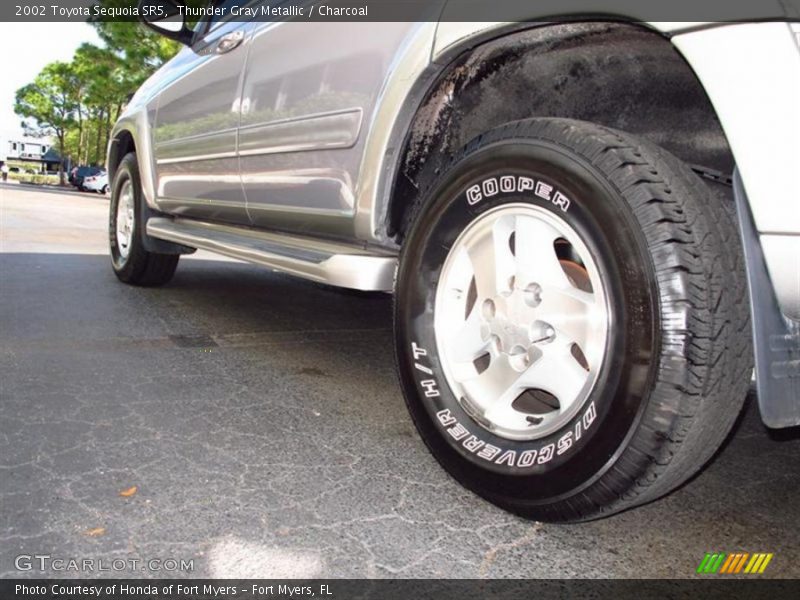 Thunder Gray Metallic / Charcoal 2002 Toyota Sequoia SR5