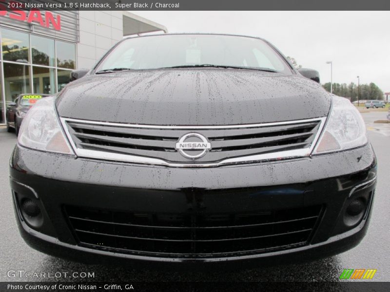 Super Black / Charcoal 2012 Nissan Versa 1.8 S Hatchback