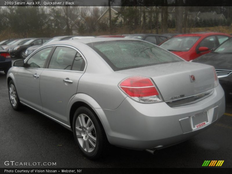 Quicksilver / Black 2009 Saturn Aura XR