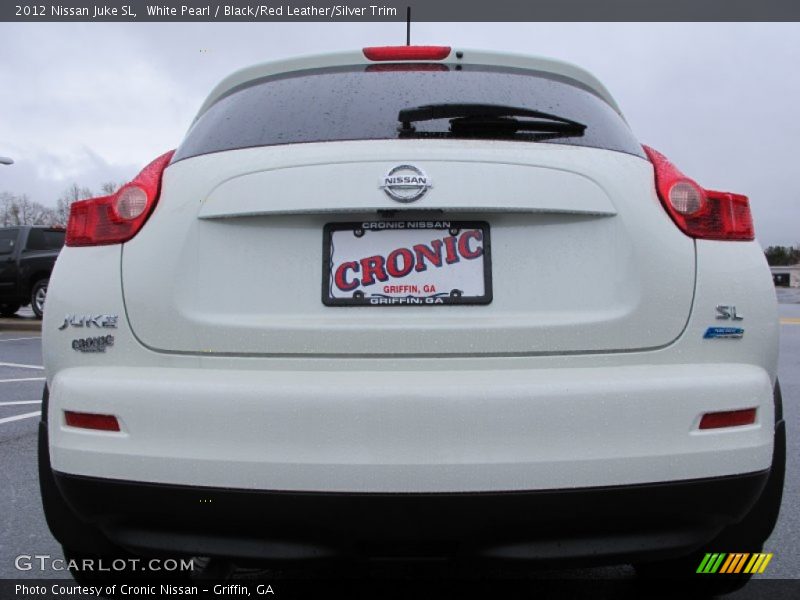 White Pearl / Black/Red Leather/Silver Trim 2012 Nissan Juke SL