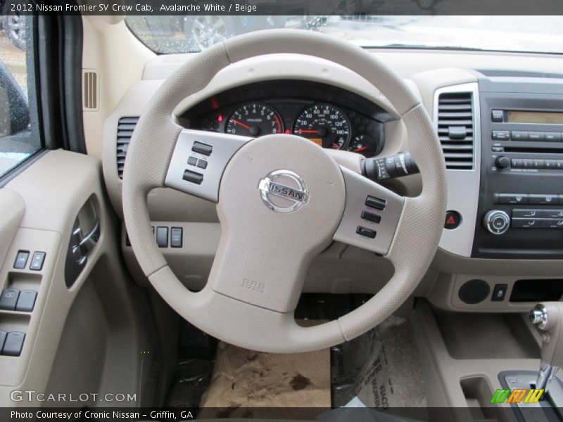 Avalanche White / Beige 2012 Nissan Frontier SV Crew Cab