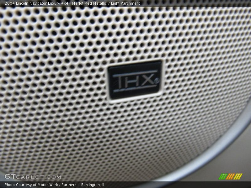 Merlot Red Metallic / Light Parchment 2004 Lincoln Navigator Luxury 4x4