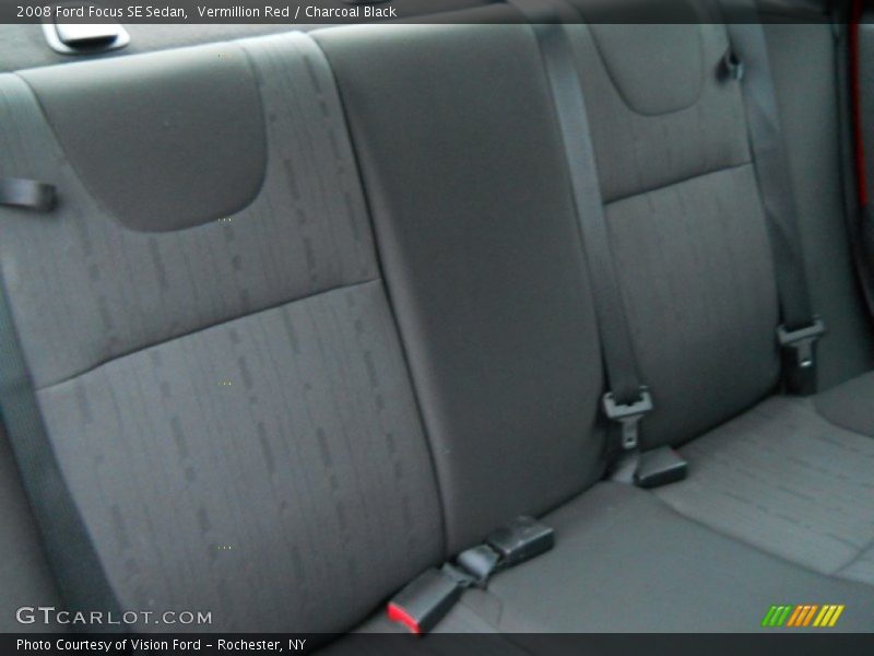 Vermillion Red / Charcoal Black 2008 Ford Focus SE Sedan