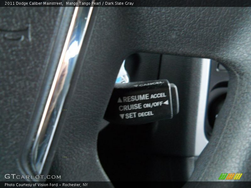 Mango Tango Pearl / Dark Slate Gray 2011 Dodge Caliber Mainstreet