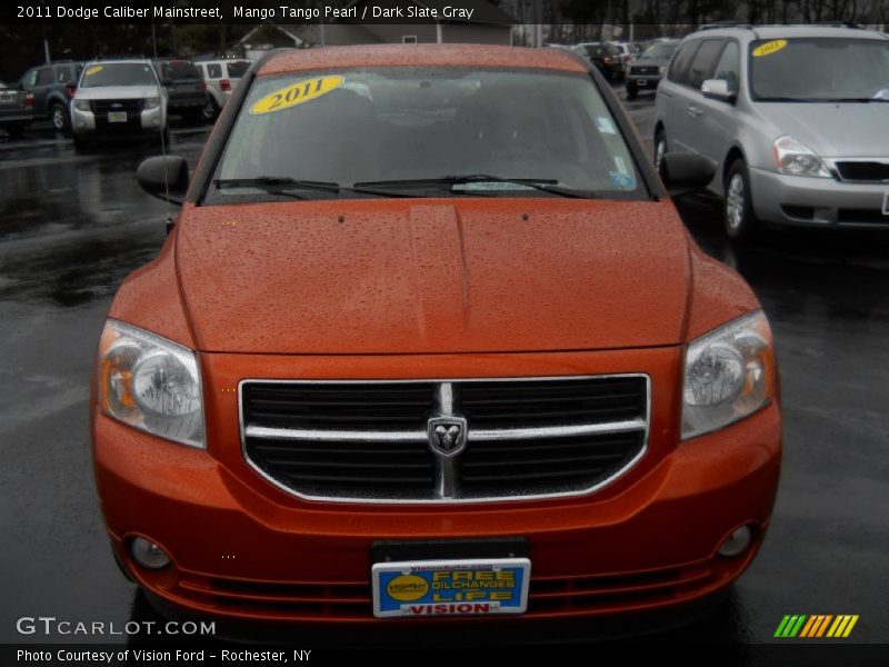 Mango Tango Pearl / Dark Slate Gray 2011 Dodge Caliber Mainstreet