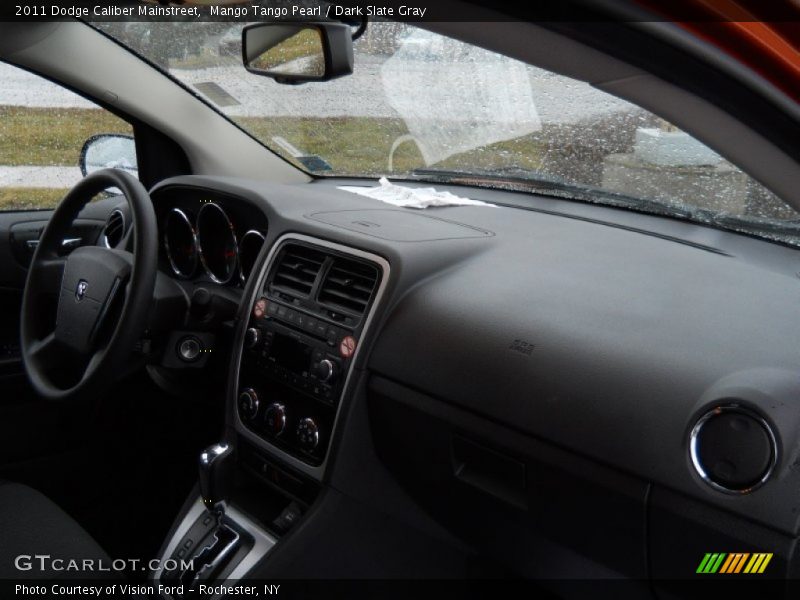 Mango Tango Pearl / Dark Slate Gray 2011 Dodge Caliber Mainstreet