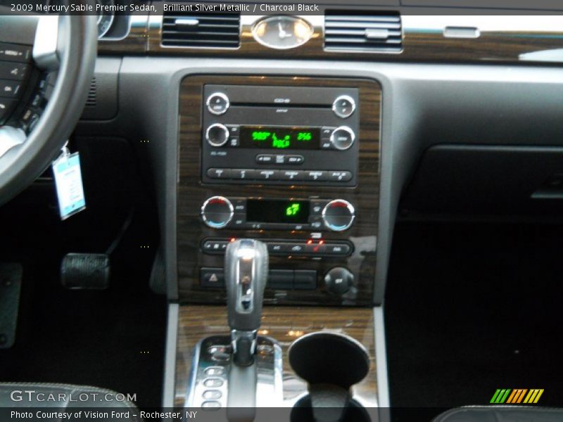 Brilliant Silver Metallic / Charcoal Black 2009 Mercury Sable Premier Sedan