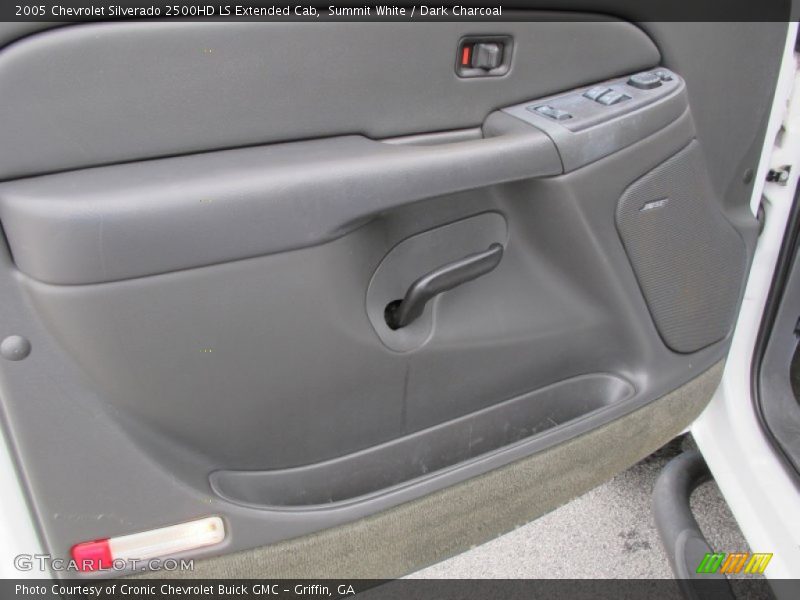 Summit White / Dark Charcoal 2005 Chevrolet Silverado 2500HD LS Extended Cab