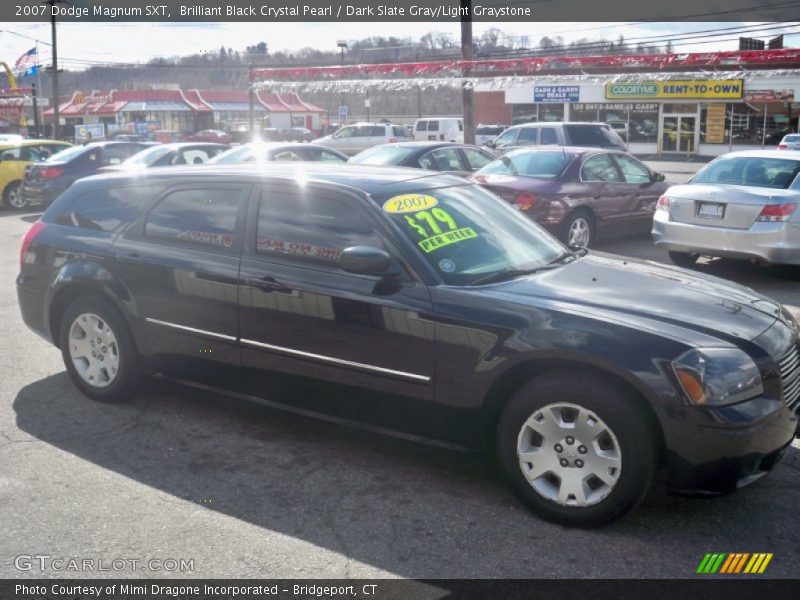 Brilliant Black Crystal Pearl / Dark Slate Gray/Light Graystone 2007 Dodge Magnum SXT