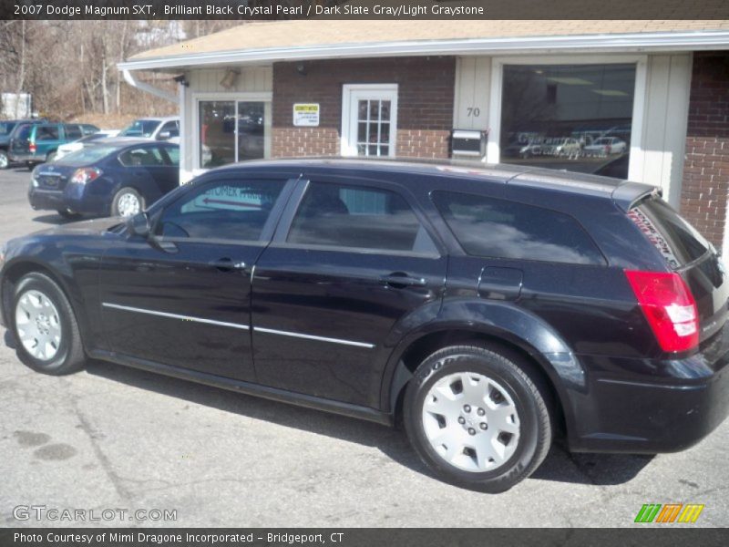 Brilliant Black Crystal Pearl / Dark Slate Gray/Light Graystone 2007 Dodge Magnum SXT