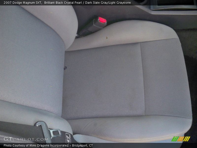 Brilliant Black Crystal Pearl / Dark Slate Gray/Light Graystone 2007 Dodge Magnum SXT