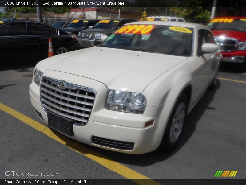 Cool Vanilla / Dark Slate Gray/Light Graystone 2006 Chrysler 300