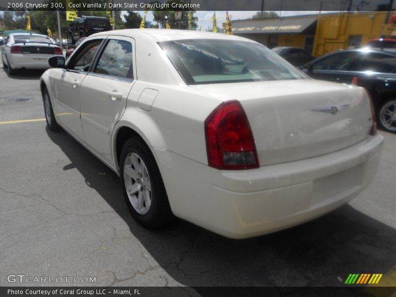 Cool Vanilla / Dark Slate Gray/Light Graystone 2006 Chrysler 300