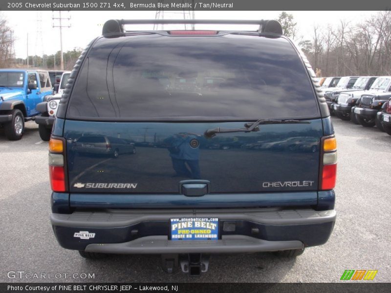 Bermuda Blue Metallic / Tan/Neutral 2005 Chevrolet Suburban 1500 Z71 4x4