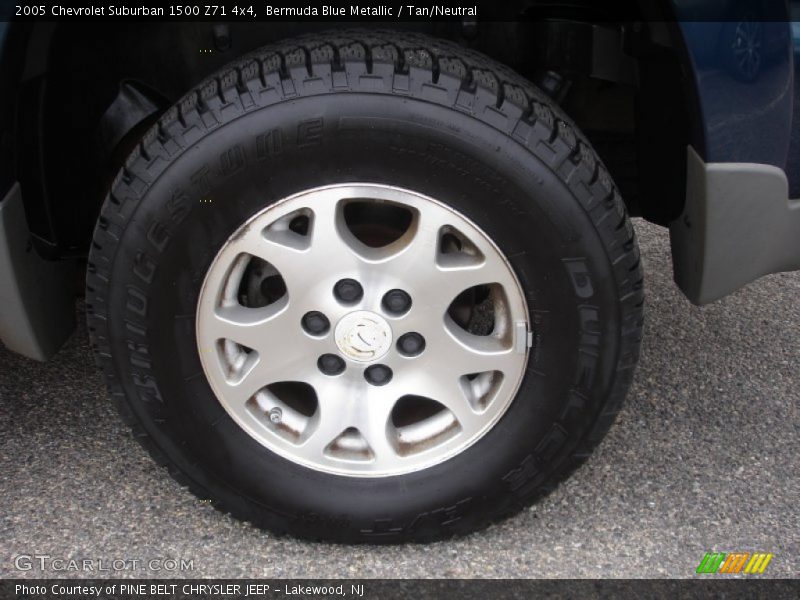 Bermuda Blue Metallic / Tan/Neutral 2005 Chevrolet Suburban 1500 Z71 4x4