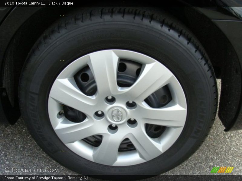 Black / Bisque 2010 Toyota Camry LE