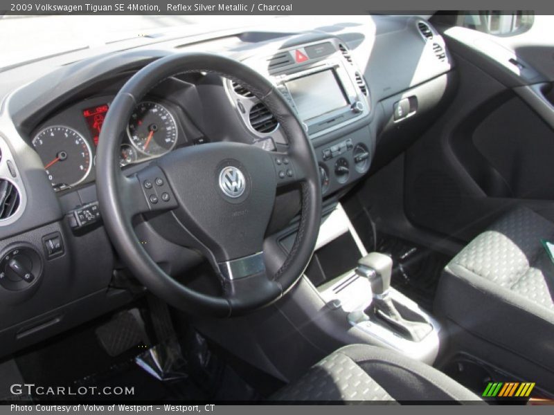 Reflex Silver Metallic / Charcoal 2009 Volkswagen Tiguan SE 4Motion
