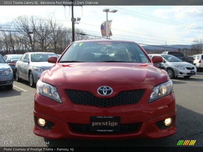 Barcelona Red Metallic / Dark Charcoal 2011 Toyota Camry SE