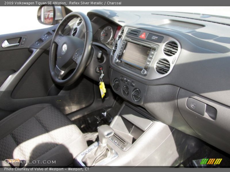 Reflex Silver Metallic / Charcoal 2009 Volkswagen Tiguan SE 4Motion