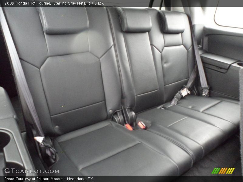 Sterling Gray Metallic / Black 2009 Honda Pilot Touring