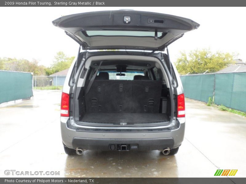 Sterling Gray Metallic / Black 2009 Honda Pilot Touring