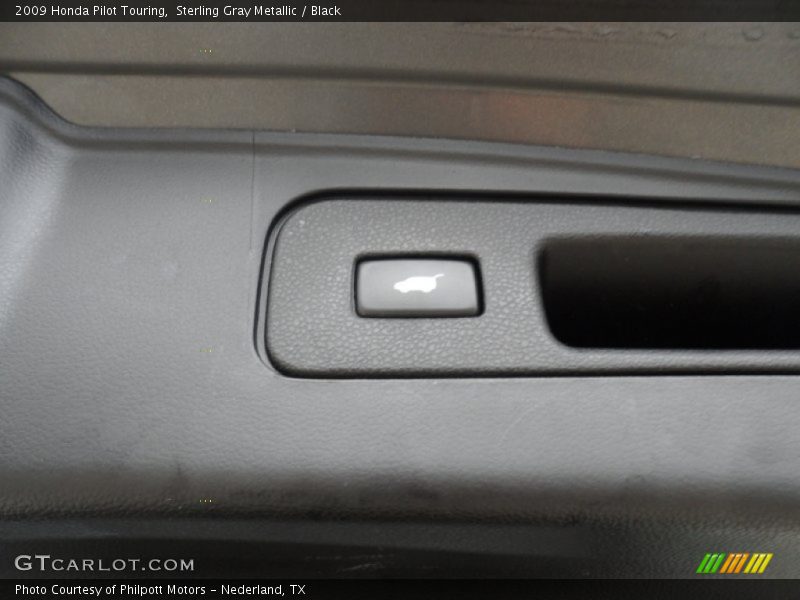 Sterling Gray Metallic / Black 2009 Honda Pilot Touring