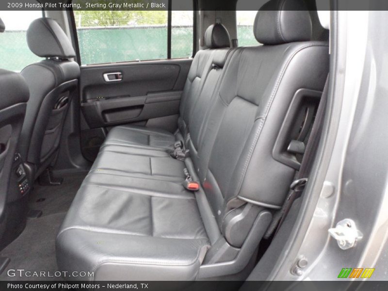  2009 Pilot Touring Black Interior