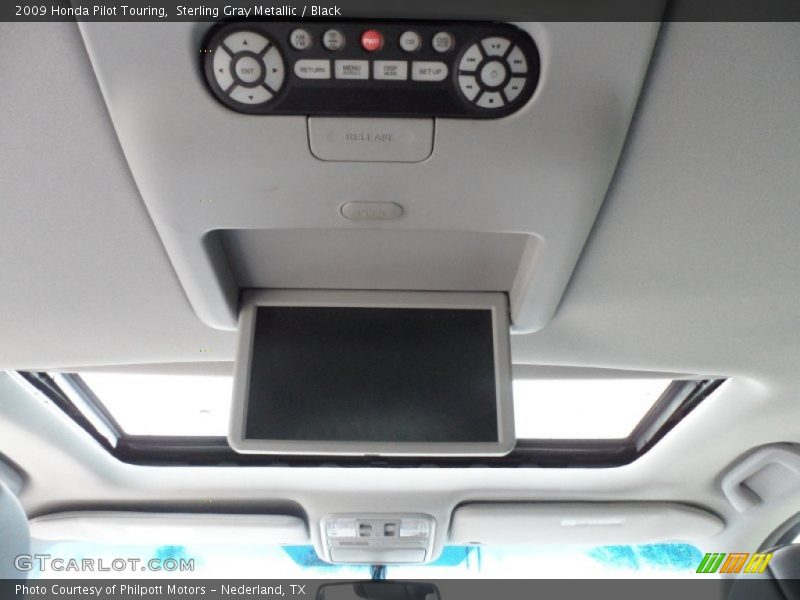 Sterling Gray Metallic / Black 2009 Honda Pilot Touring
