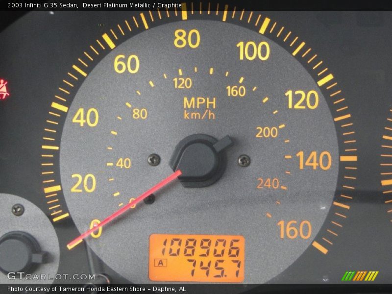 Desert Platinum Metallic / Graphite 2003 Infiniti G 35 Sedan