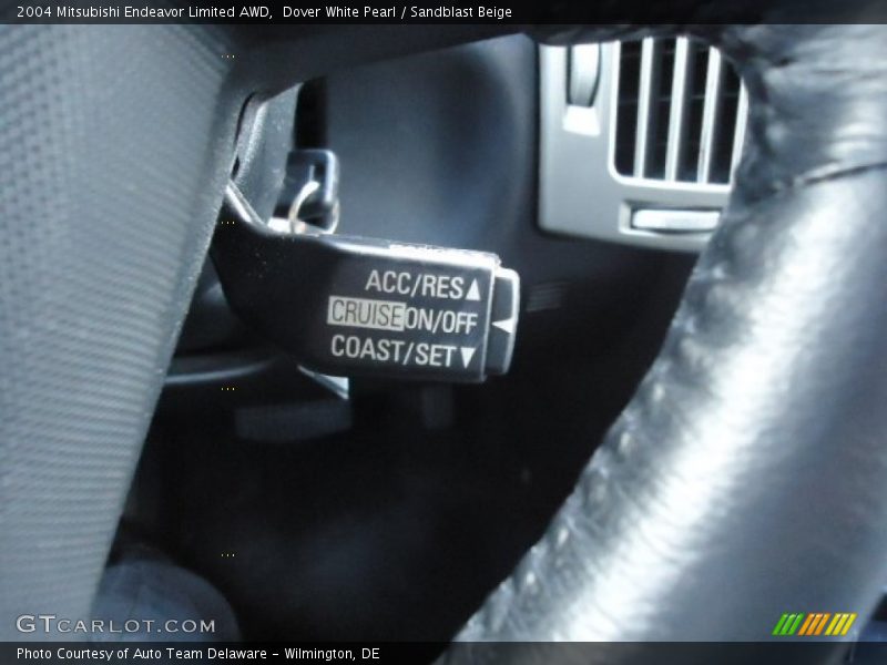 Dover White Pearl / Sandblast Beige 2004 Mitsubishi Endeavor Limited AWD