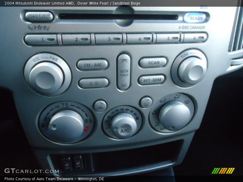 Dover White Pearl / Sandblast Beige 2004 Mitsubishi Endeavor Limited AWD