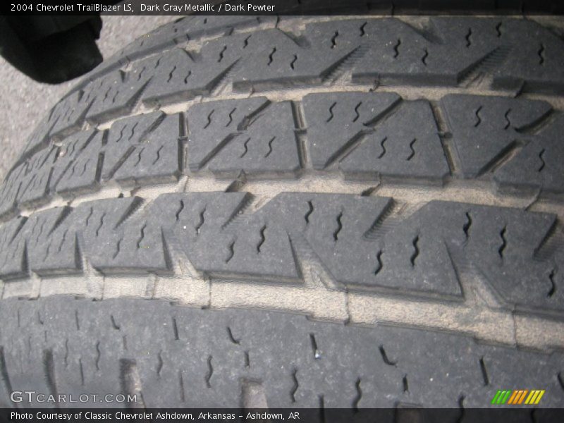 Dark Gray Metallic / Dark Pewter 2004 Chevrolet TrailBlazer LS