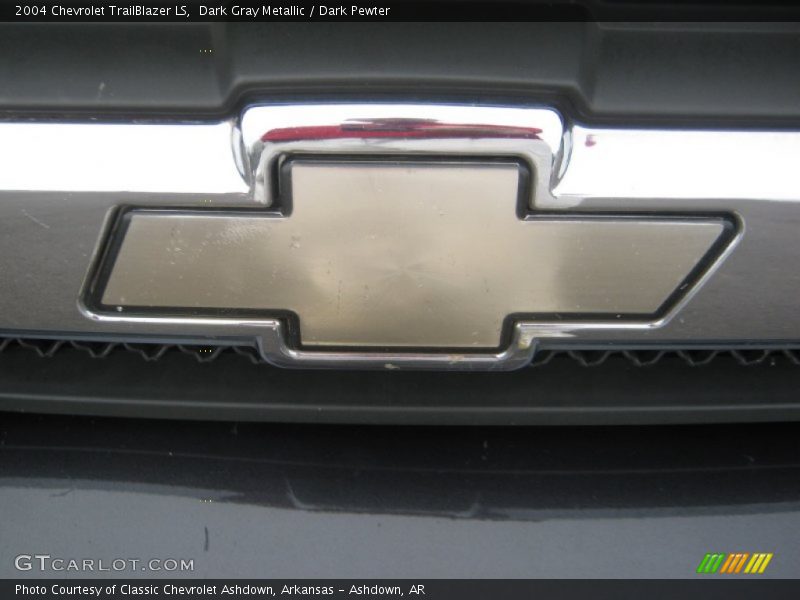 Dark Gray Metallic / Dark Pewter 2004 Chevrolet TrailBlazer LS