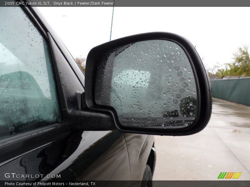 Onyx Black / Pewter/Dark Pewter 2005 GMC Yukon XL SLT