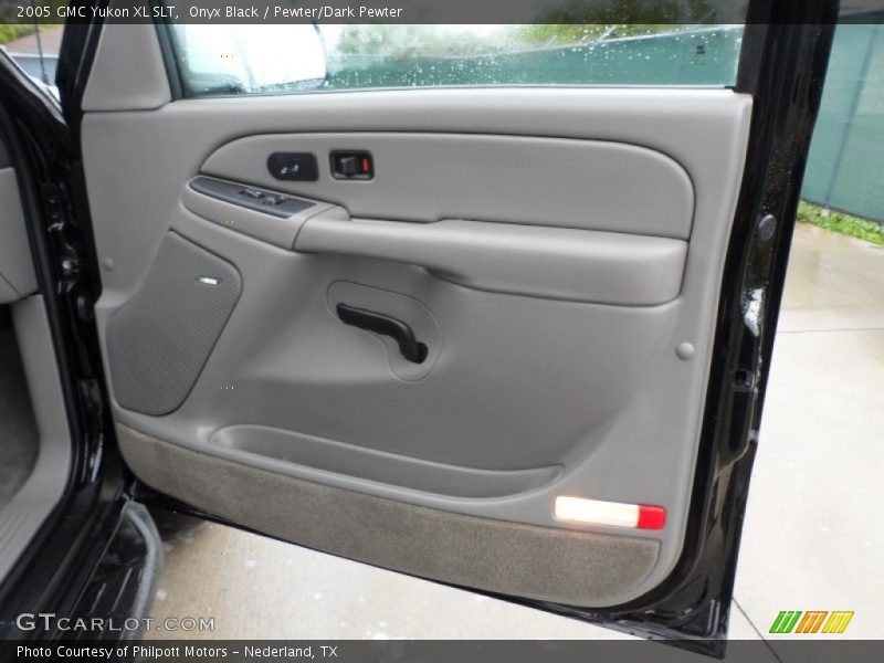 Onyx Black / Pewter/Dark Pewter 2005 GMC Yukon XL SLT