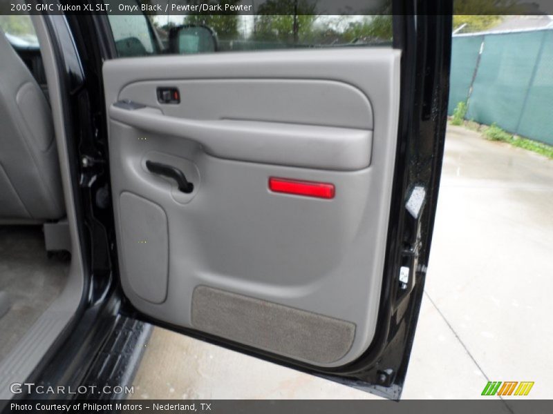 Onyx Black / Pewter/Dark Pewter 2005 GMC Yukon XL SLT