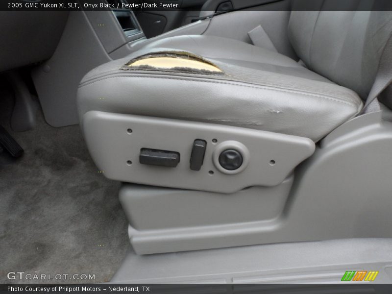 Onyx Black / Pewter/Dark Pewter 2005 GMC Yukon XL SLT