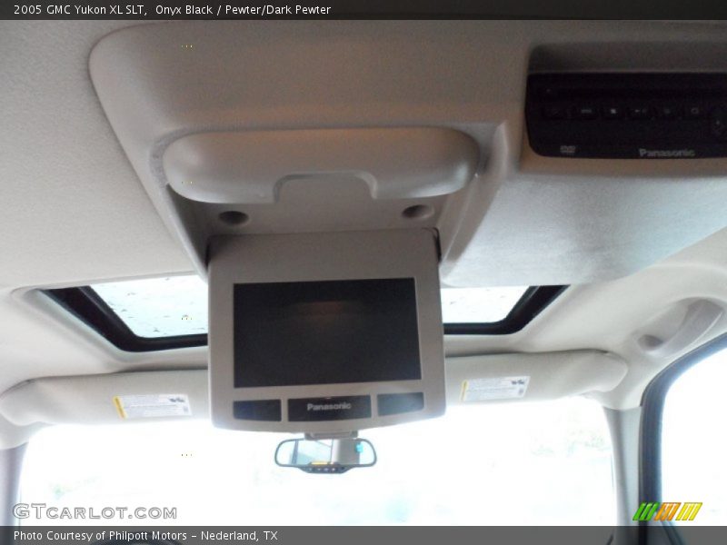 Onyx Black / Pewter/Dark Pewter 2005 GMC Yukon XL SLT