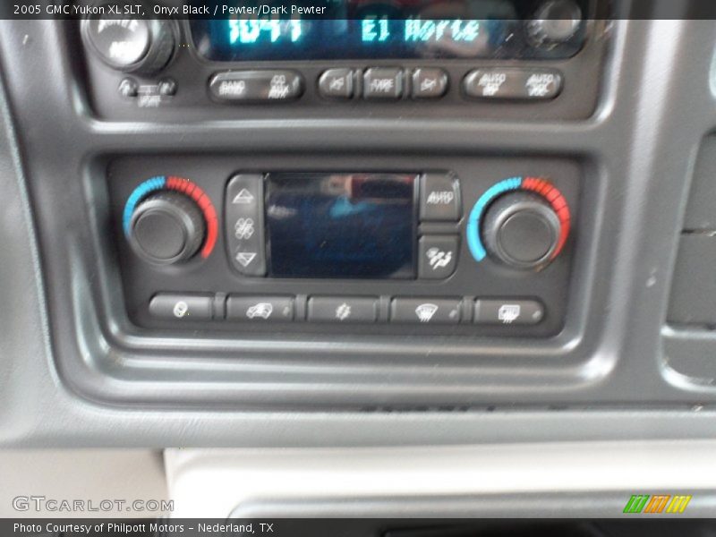 Onyx Black / Pewter/Dark Pewter 2005 GMC Yukon XL SLT