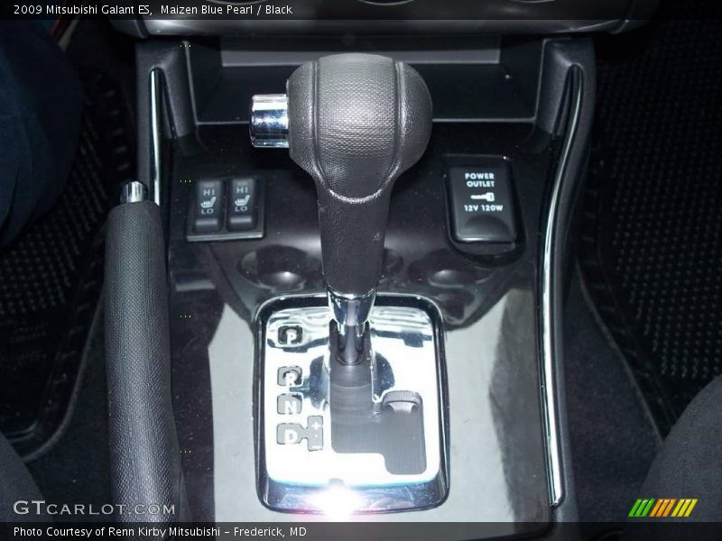 Maizen Blue Pearl / Black 2009 Mitsubishi Galant ES