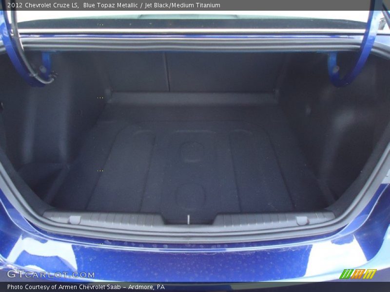 Blue Topaz Metallic / Jet Black/Medium Titanium 2012 Chevrolet Cruze LS