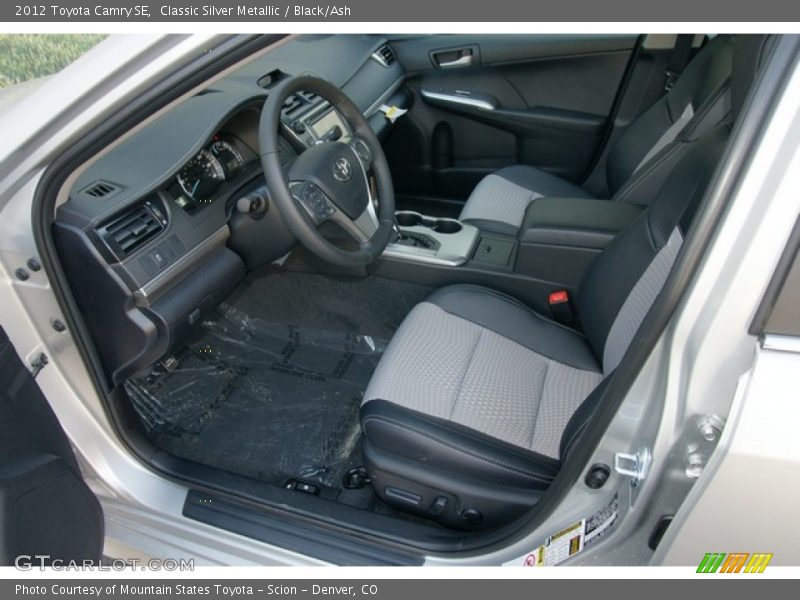 Classic Silver Metallic / Black/Ash 2012 Toyota Camry SE