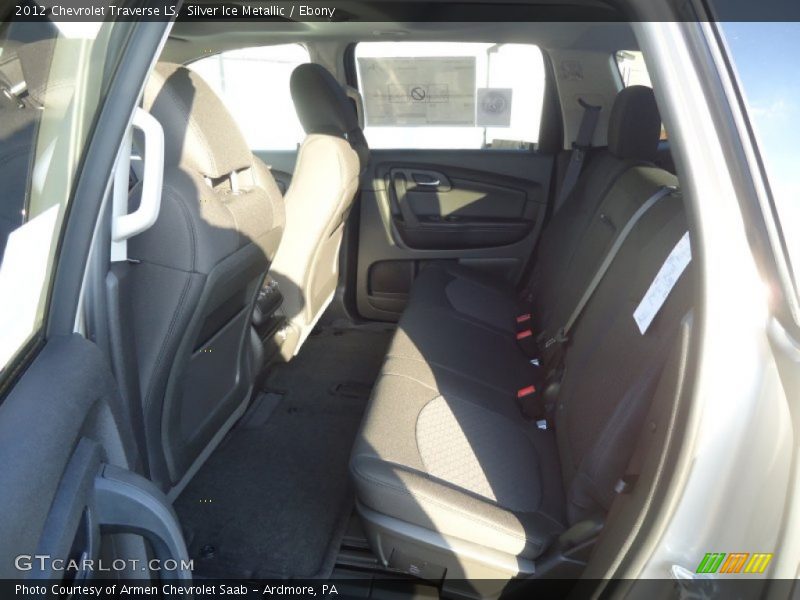 Silver Ice Metallic / Ebony 2012 Chevrolet Traverse LS