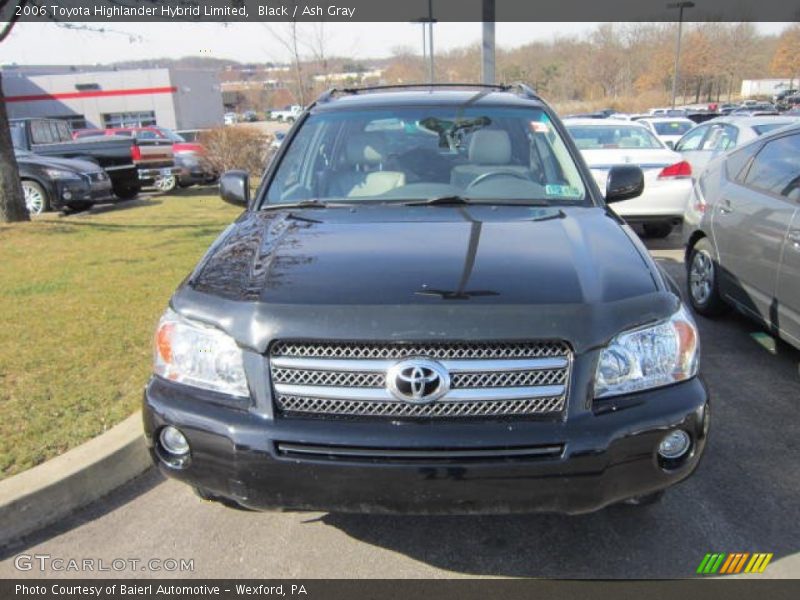 Black / Ash Gray 2006 Toyota Highlander Hybrid Limited