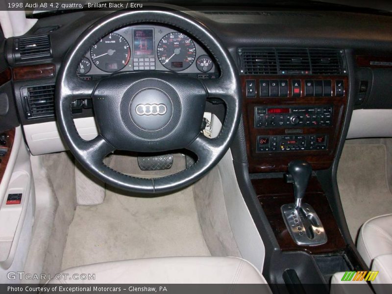 Brillant Black / Ecru 1998 Audi A8 4.2 quattro