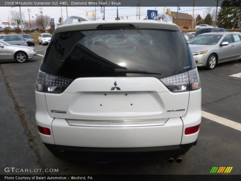 Diamond White Pearl / Beige 2008 Mitsubishi Outlander XLS 4WD